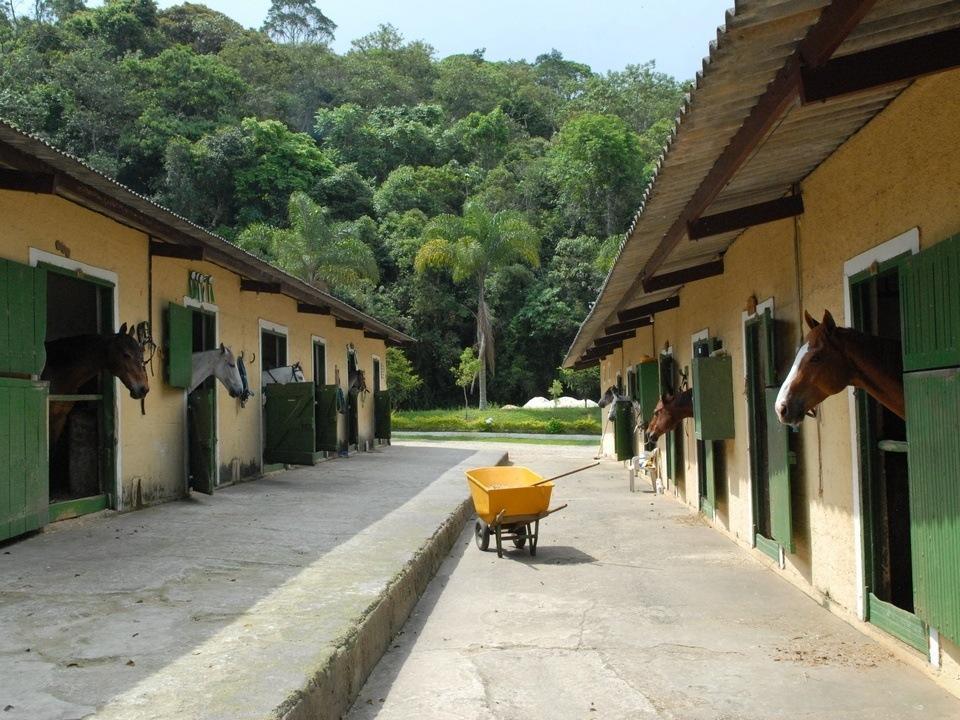 Hotel Fazenda Apm Caieiras Exterior foto